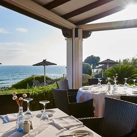 Hipotels Flamenco Conil Отель